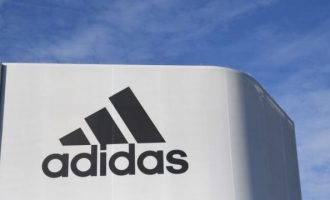 Edhe Adidas ia sheh sherrin koronavirusit