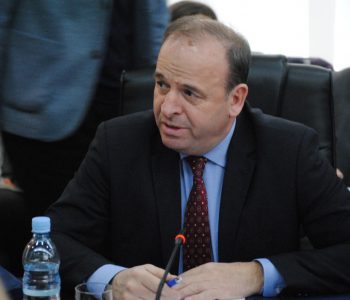 “Djelmoshat” e Elmi Reçicës që kontrollojnë Policinë e Kosovës