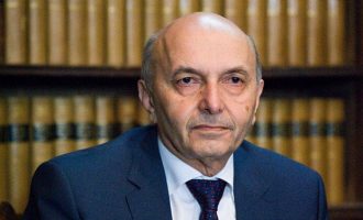 Isa Mustafa jashtë rrezikut, djali i tij tregon se gjendja shëndetësore e liderit të LDK-së është stabile