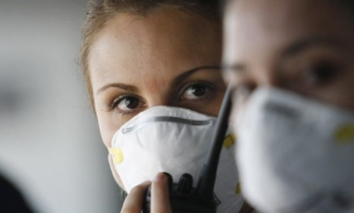 Farmacitë në Shqipëri abuzojnë me maskat, ua dhjetëfishojnë çmimin