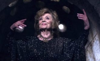 Nesër si kurrë më parë – në të gjitha lokalet e Prishtinës do të jehojë zëri i Nexhmije Pagarushës