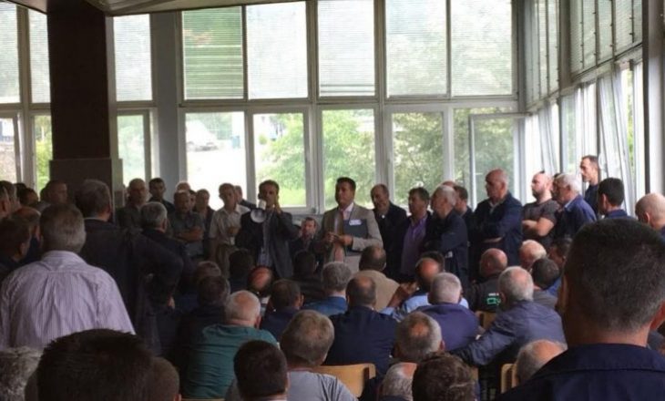 Qytetarët e Shalës së Bajgorës protestojnë për punësimet në ‘Trepçë’