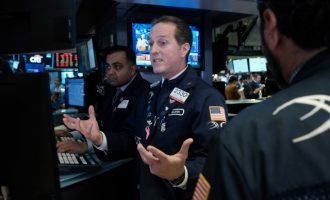 E hëna më e zezë: Pesë kompani për një ditë humbën 321 miliardë dollarë