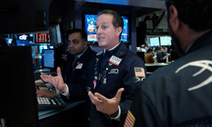 E hëna më e zezë: Pesë kompani për një ditë humbën 321 miliardë dollarë