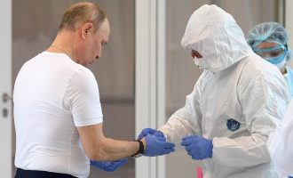 Putin: Prodhuesit po luftojnë për treg global të vaksinave anti-COVID