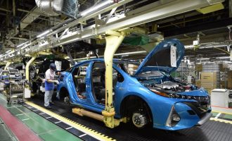 Shitja e gjigantit të veturave ka rënën 70 për qind