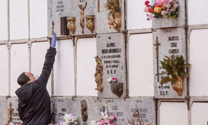 COVID-19: Spanja tejkalon Kinën, e dyta nga numri i të vdekurve