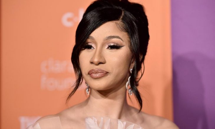 Cardi B akuzon të famshmit: Paguhen për të thënë që kanë koronavirus