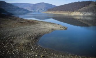 Rritet niveli i ujit në liqenin e Batllavës dhe Badocit
