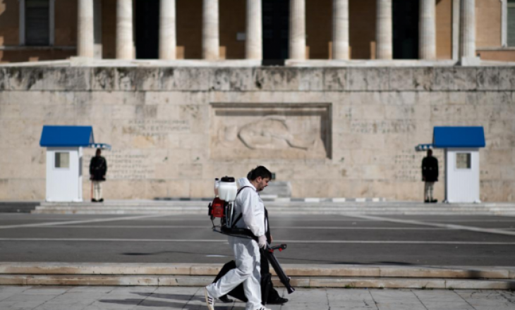 Greqia ndërpret tërë transportin me Shqipërinë dhe Maqedoninë Veriore