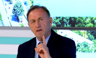 Azemi paralajmëron grevë për mosekzekutimin e shtesave prej 100 euro për puntorët teknikë