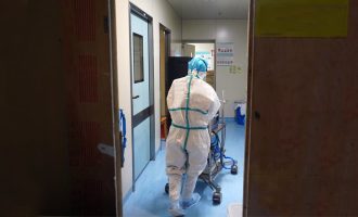 Sllovenia nuk i njeh testet e Kosovës për COVID-19, karantina nga sot e detyrueshme