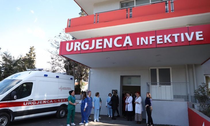 Vdes edhe një person nga koronavirusi në Shqipëri
