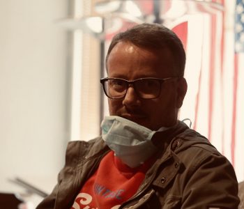 I dashur (i urryer) politikan, pse na vështirëson jetën edhe më shumë?