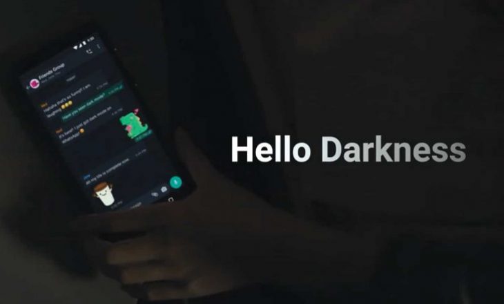 Videoja me të cilën WhatsApp njoftoi mbërritjen e modalitetit të saj të errët