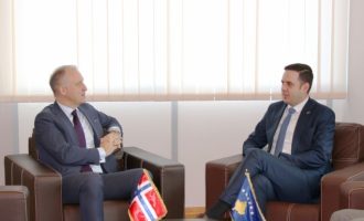MINISTRI ABDIXHIKU PRITI NË TAKIM AMBASADORIN E NORVEGJISË