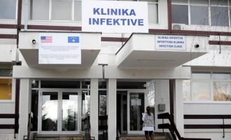 Klinika Infektive po mbingarkohet