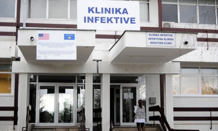 Mjeku kosovar në Berlin kërkon heqjen e kësaj fjalie nga IKSHPK, në raportin ditor të rasteve me Coronavirus
