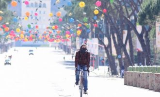 “A kërcënon Shqipërinë skenari italian i epidemisë? – Deutsche Welle: Shqipëria në javën e shpërthimit masiv të COVID-19