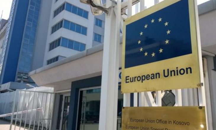 Nënshkruhet kontrata milionëshe për ta luftuar koronavirusin në Kosovë