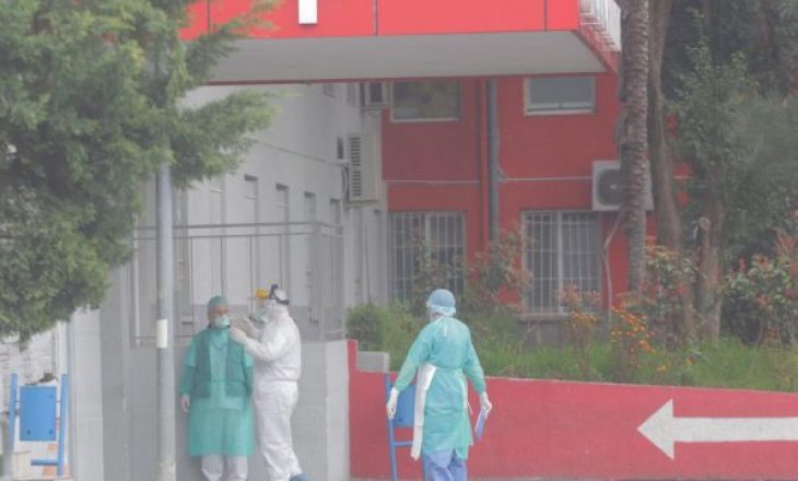 212 persona me koronavirus në Shqipëri, dyshime edhe për dy vajza nga Pogradeci