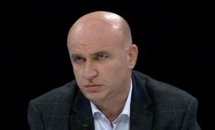 Mero Baze: Kurti e djegu Kosovën për karrigen e tij dhe hedhë valle mbi kufoma