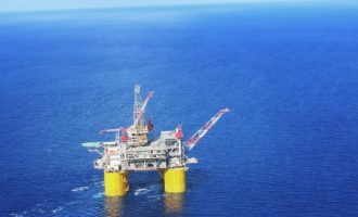 Koronavirusi ul ndjeshëm çmimin e naftës