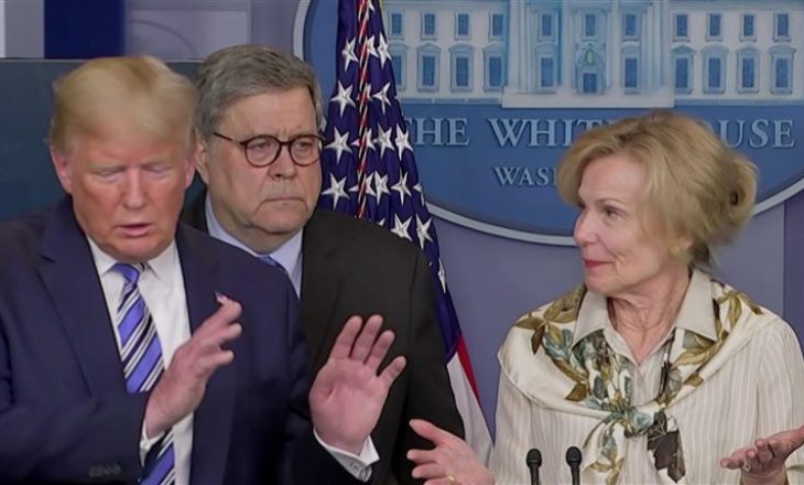 Presidenti Trump përpiqet t’i qetësojë njerëzit në SHBA