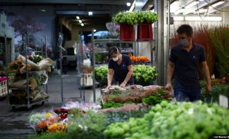 Nis rihapja e disa bizneseve në këtë shtet