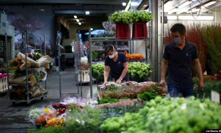 Nis rihapja e disa bizneseve në këtë shtet