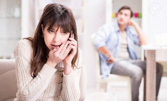 Kjo është mosha kur femrat i tradhëtojnë burrat