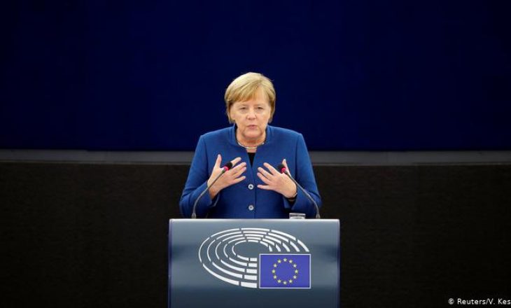 Merkel: OBSH është partner i domosdoshëm në luftën me koronavirusin