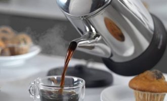 Metoda e përgatitjes së kafes mund të pengojë sulmet e zemrës dhe rrisë jetëgjatësinë