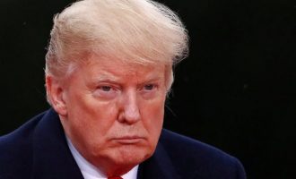 Donald Trump ‘humbi 1 miliard dollarë për vetëm një muaj’ – nga bllokimi për shkak të coronavirusit