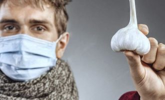 Si është e vërteta e hudhrës që ‘lufton’ Covid-19?