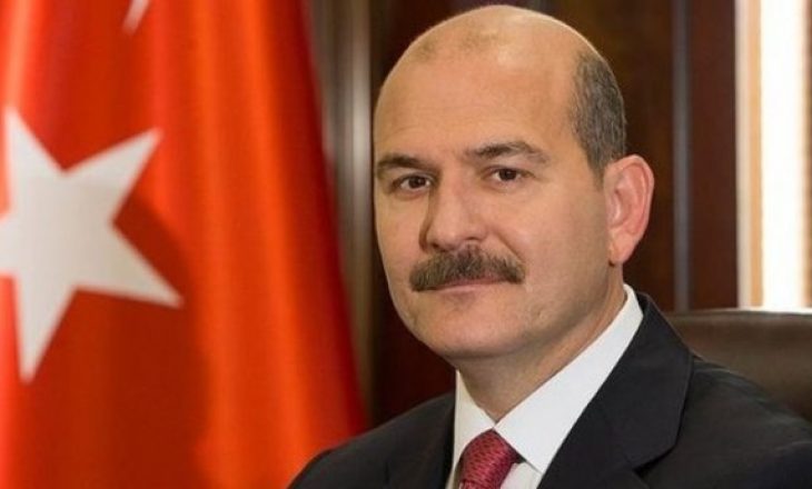 Jep dorëheqje ministri i brendshëm i Turqisë – shkak ora policore