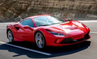 Ferrari rifillon prodhimin brenda ditësh, pasi të gjithë punonjësit të jenë testuar për coronavirus