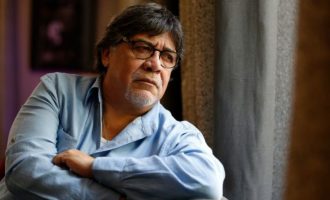 Vdes nga koronavirusi shkrimtari kilian, infektohet dhe gruaja e tij