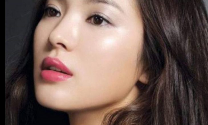 Kujdesi i grave koreane për lëkurën: Rutina e mëngjesit