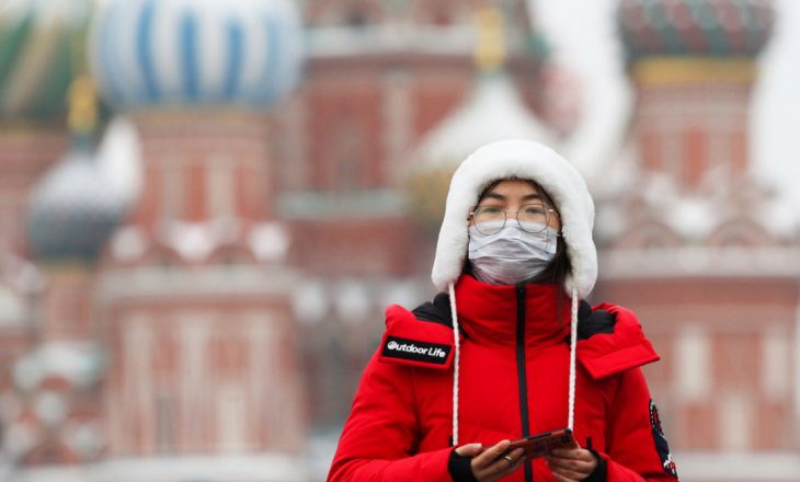 Rusia e kalon Kinën për nga numri i të infektuarve me koronavirus