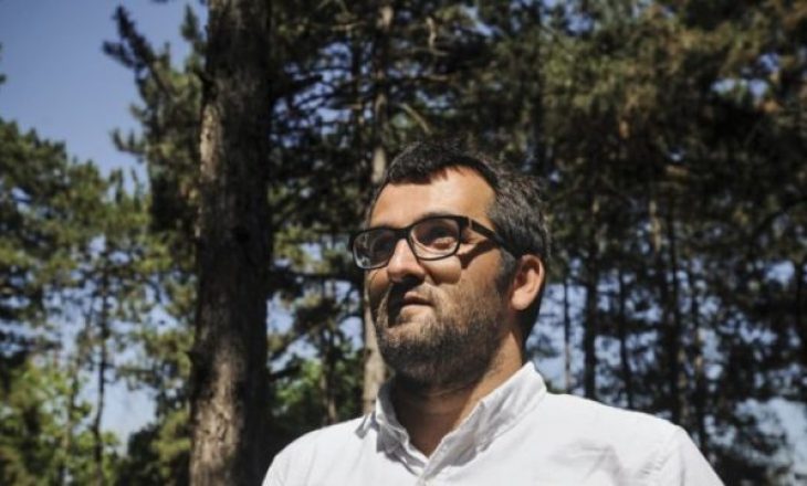 Këshilltari i kryeministrit të shkarkuar tallet me Grenellin: Hajde mori vashë, po vjen puna duke u trashë