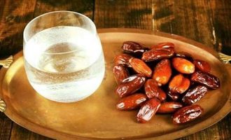 Agjërimi në kohë virusi, çfarë këshillojnë mjekët dhe studiuesit?