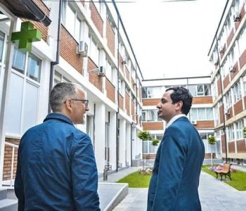 Kryen punë presioni publik – Kurti e Vitia kthejnë sytë kah ‘Wuhani i Kosovës’