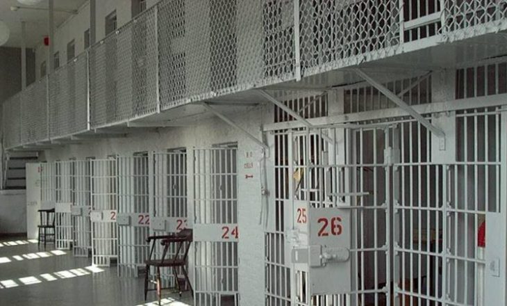 I burgosuri që bëri vetëvrasje sot në Burgun e Dubravës, kishte kërkuar transferim në tjetër qendër korrektuese
