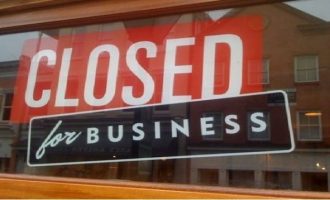 Në Serbi, nga e hëna hapen restorantet dhe qendrat tregtare