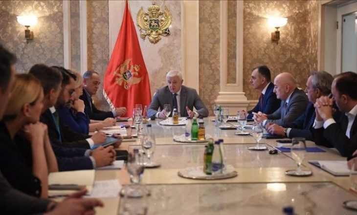 Mali i Zi refuzon respiratorët falas nga Serbia, kurse Kosova pranon 1 mijë teste