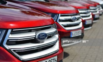 Ford humb miliarda dollarë si pasojë e krizës nga COVID-19