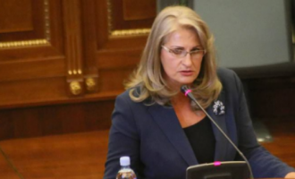 Haxhiu: Koalicioni është stabil, ka një mirëqeverisje të kryeministrit Hoti