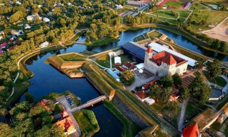 Ishulli në të cilin gjysma e banorëve janë infektuar me koronavirus