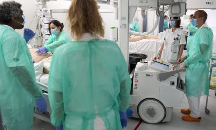 Infermierët zviceranë: Mjaft më me fjalë boshe, duam shpërblim për punën me rrezik